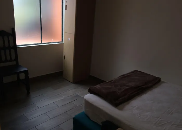 Capsule Hostel *