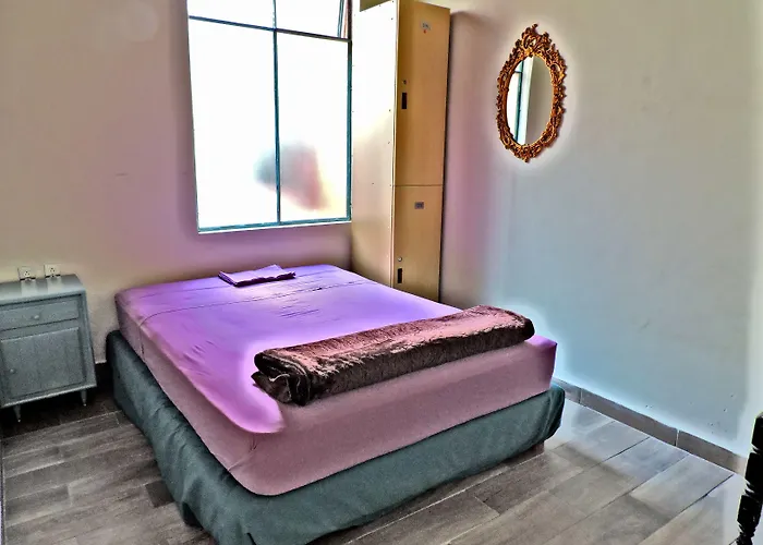 Hostel Capsule *
